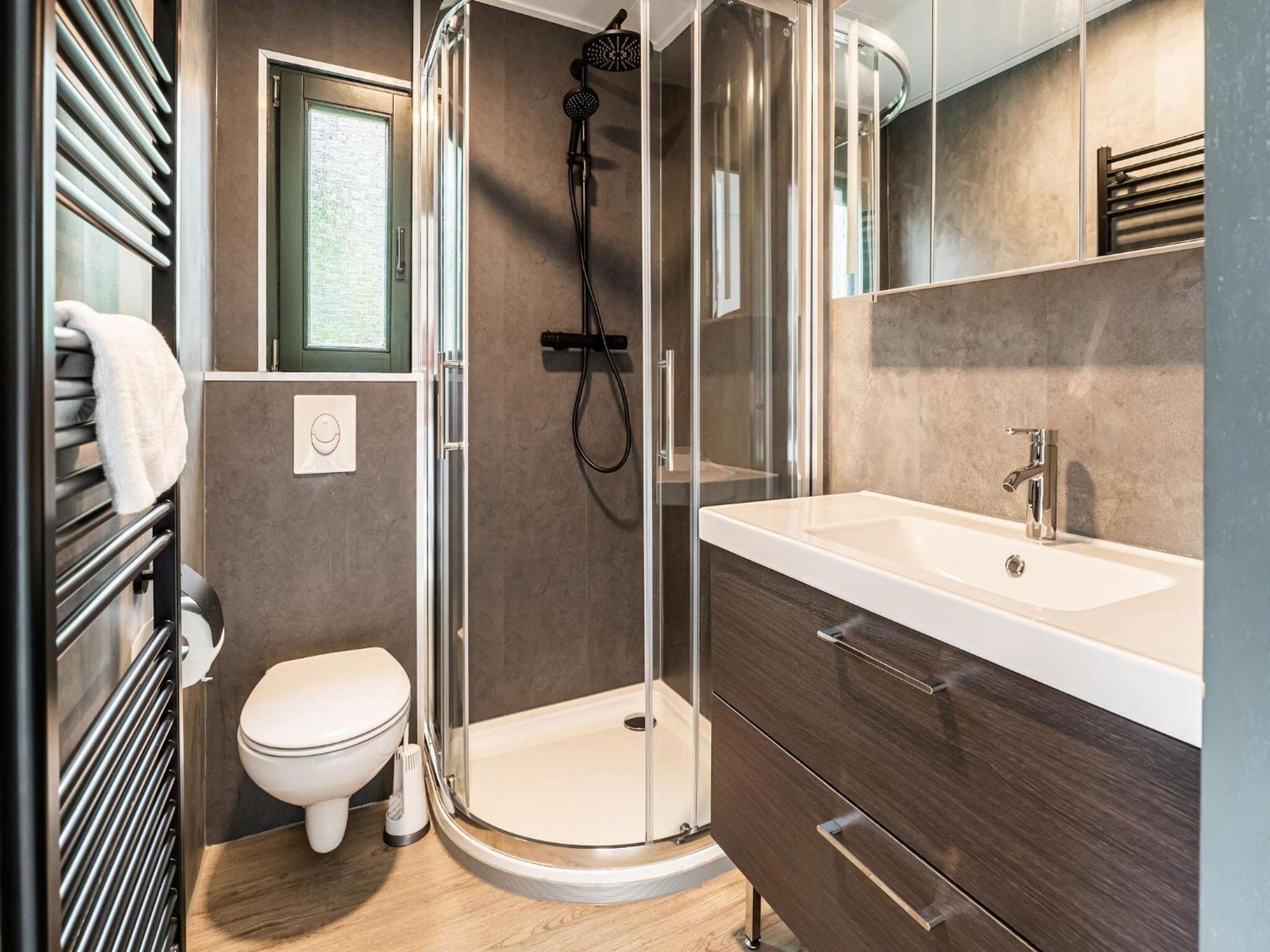 Charming Holiday Home In Kaatsheuvel Near Efteling Εξωτερικό φωτογραφία